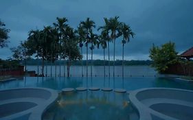The River Retreat Heritage Ayurvedic Resort